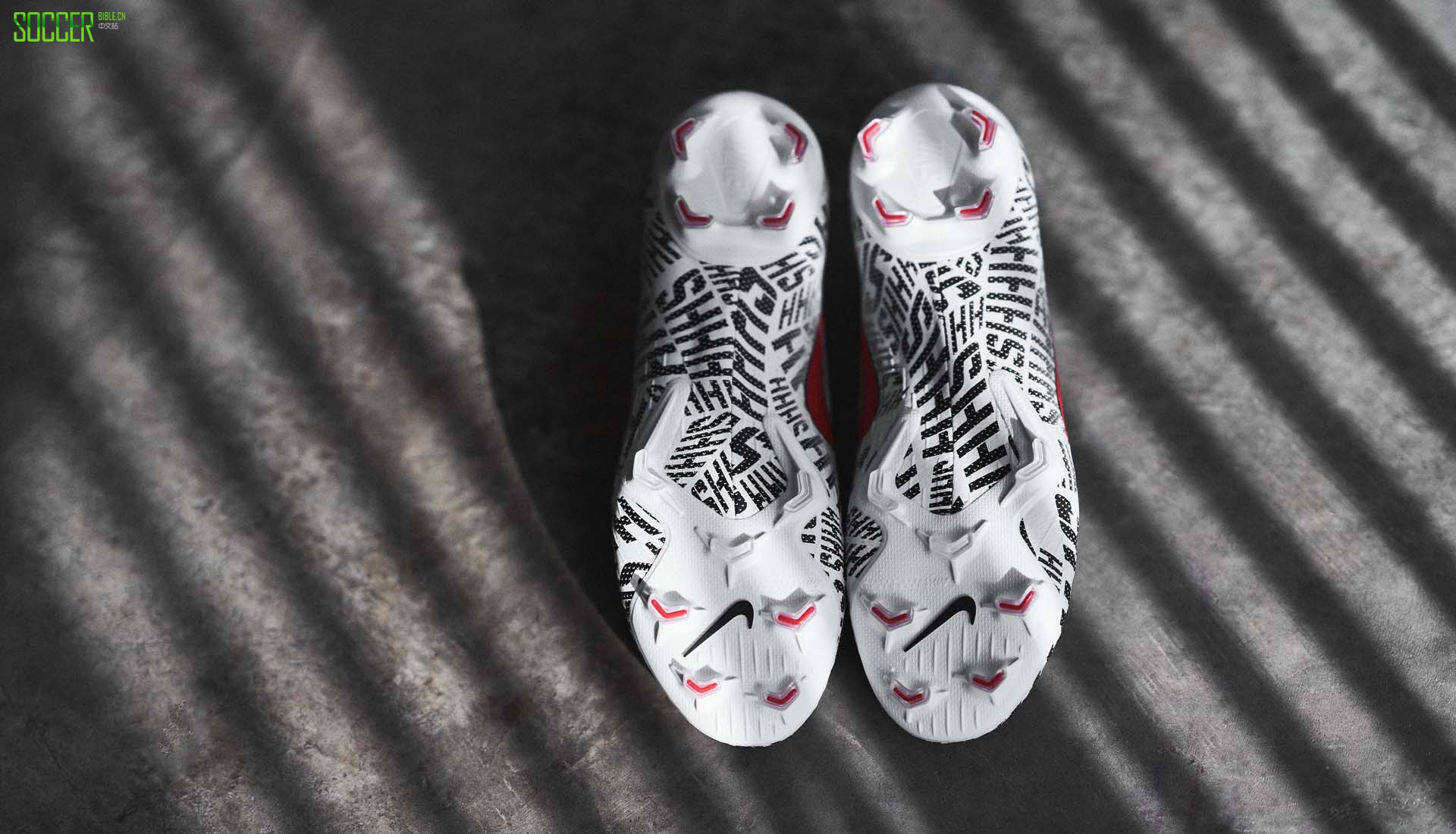 耐克内马尔个人专属单品,nike内马尔专属球鞋