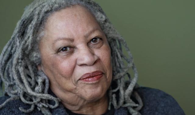 宠儿莫里森电子书,托妮莫里森宠儿意味着什么