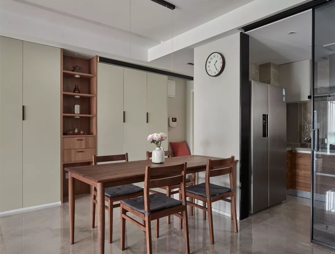 95平现代简约舒适,165平简约现代