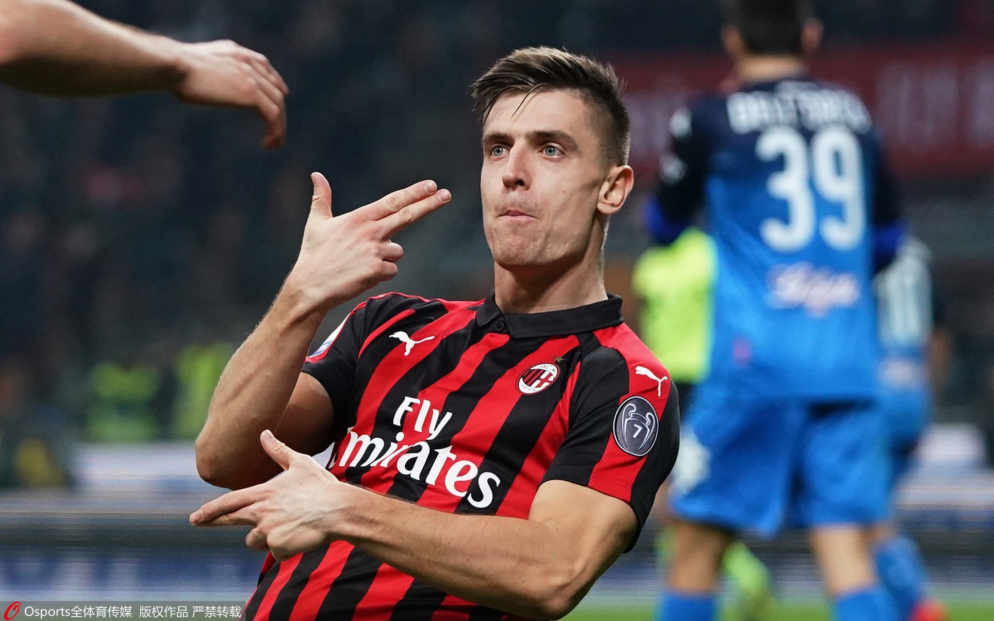 鐨簹娉板厠,娉㈠叞瓒崇悆鏂版槦妯┖鍑轰笘