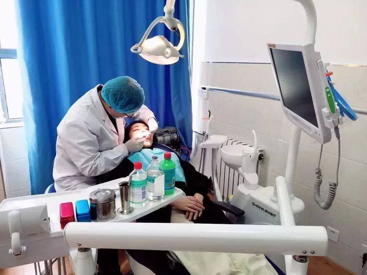 涓庣編涓界浉浼存惡鍋ュ悍鍚岃,涓庣編涓藉悓浼存惡鍋ュ悍鍚岃