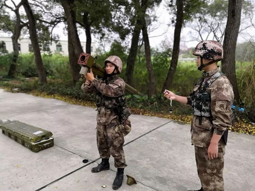 专业训练多久能做引体向上,专业训练一个月