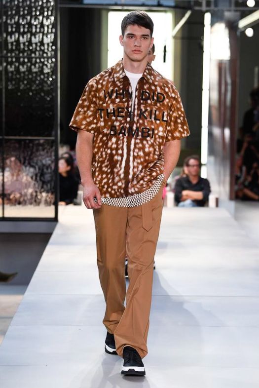 在2019年比别人先潮一步这件事上，我认为SM元素必须有