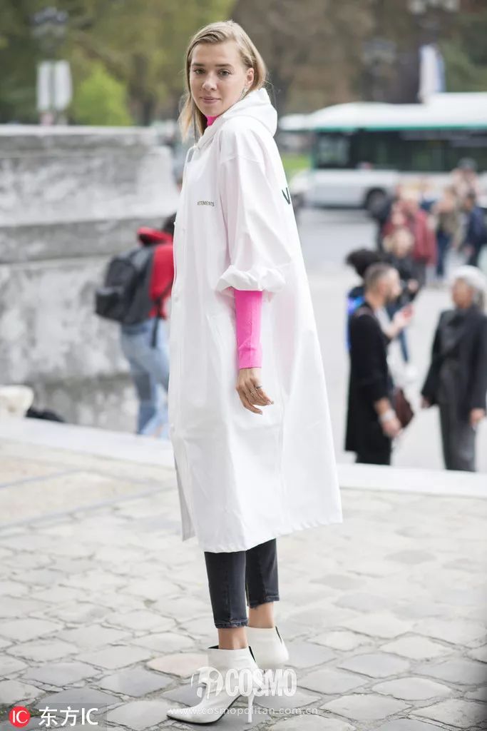 时尚芭莎钟楚曦视频,时尚芭莎钟楚曦