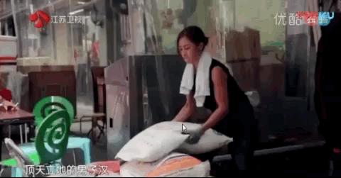 香港最美搬运工罗拉,罗拉是最美搬运工吗