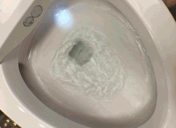 冲马桶水声特别响怎么办,虹吸马桶冲完水有吸水声
