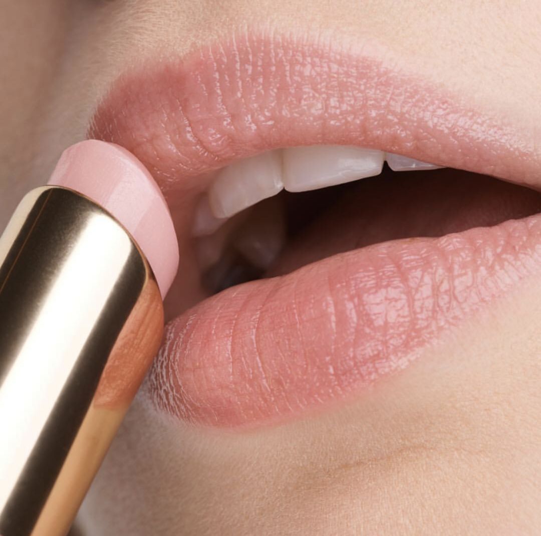 让女生怦然心动的口红,网红少女心爆款口红粉色系正方形