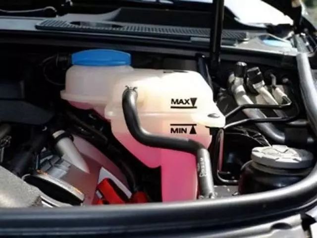 汽车要怎么保养才能防止水温过低,汽车水温过高会导致哪些影响