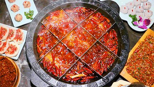 硬核开飞机,硬核爸爸开直升机进校科普