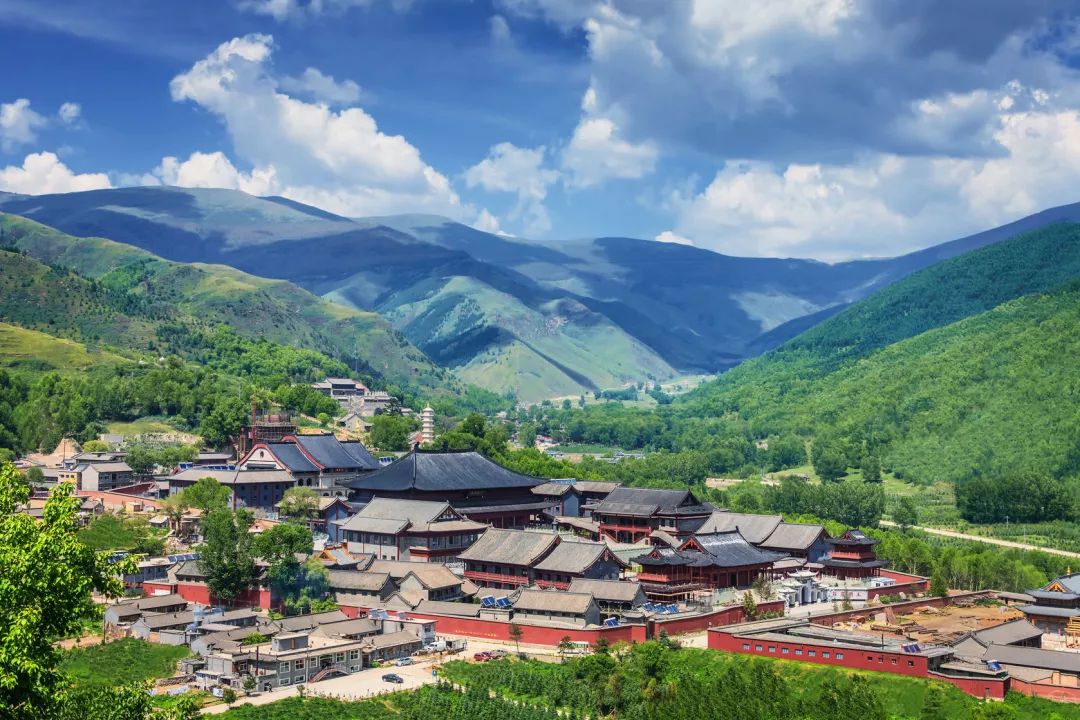 中国897个国家森林公园