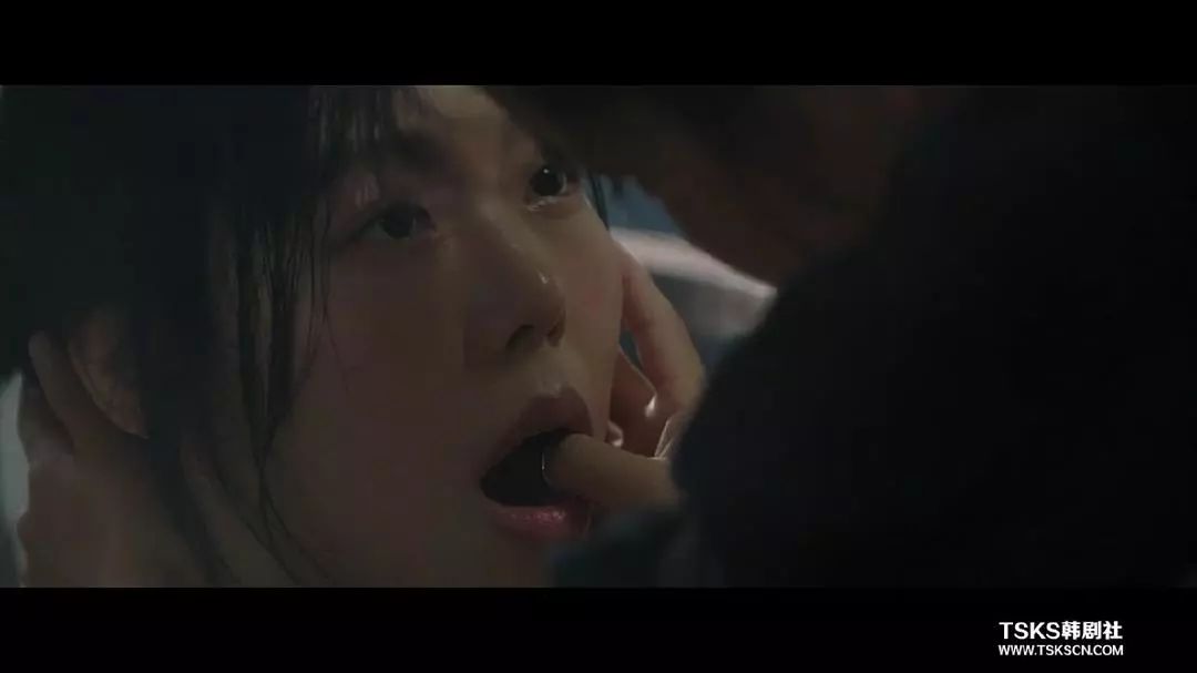 这么惊艳的处女作，不应该被埋没！