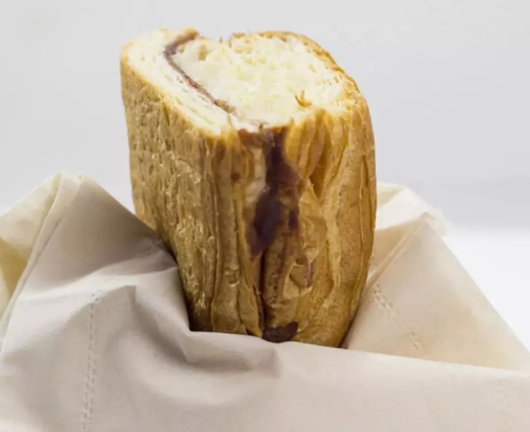 年纪大了就喜欢温柔点,年纪大了没有喜欢的冲动了