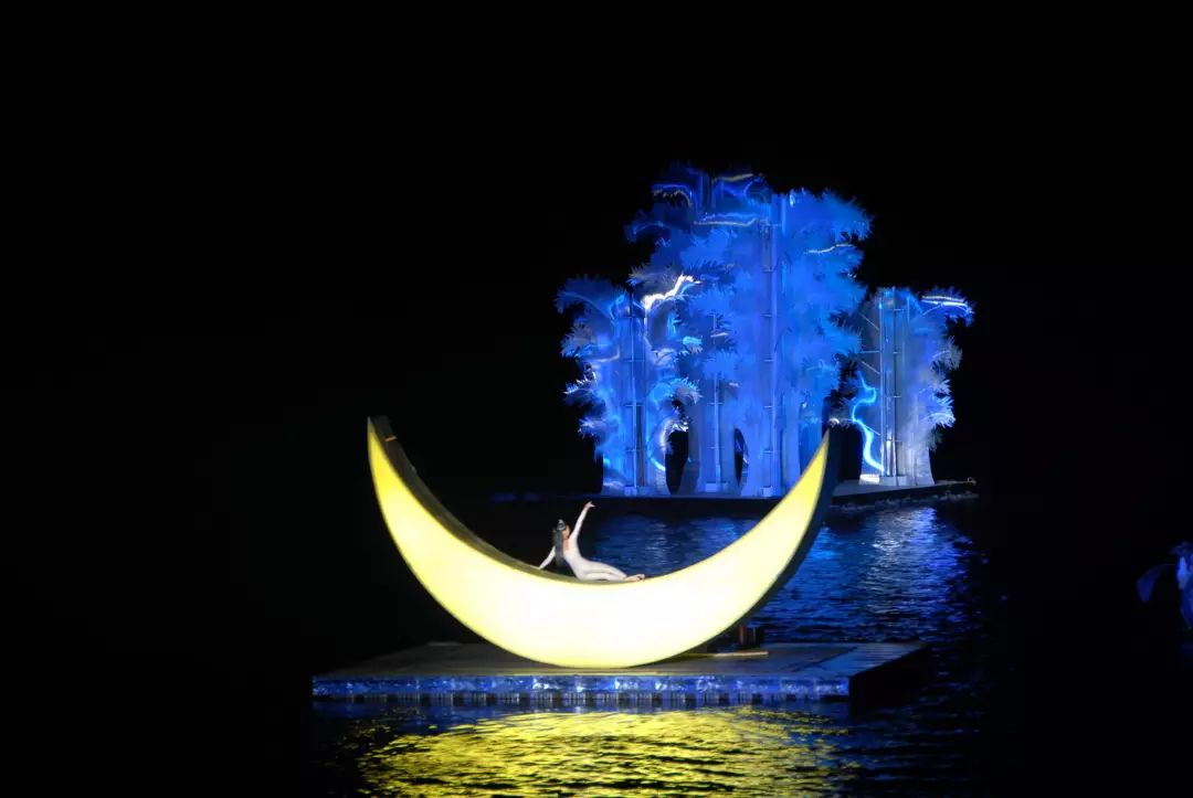 夜游项目如何形成独特夜间体验,小型夜游项目推荐