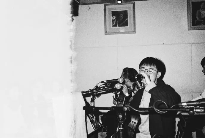 战马时代X自如Z-Lovi|把生活一饮而尽，周*不五**醉不归