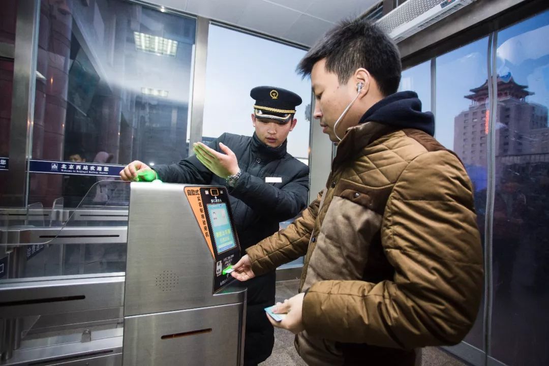 清明小长假乘车攻略,清明小长假出行温馨提示