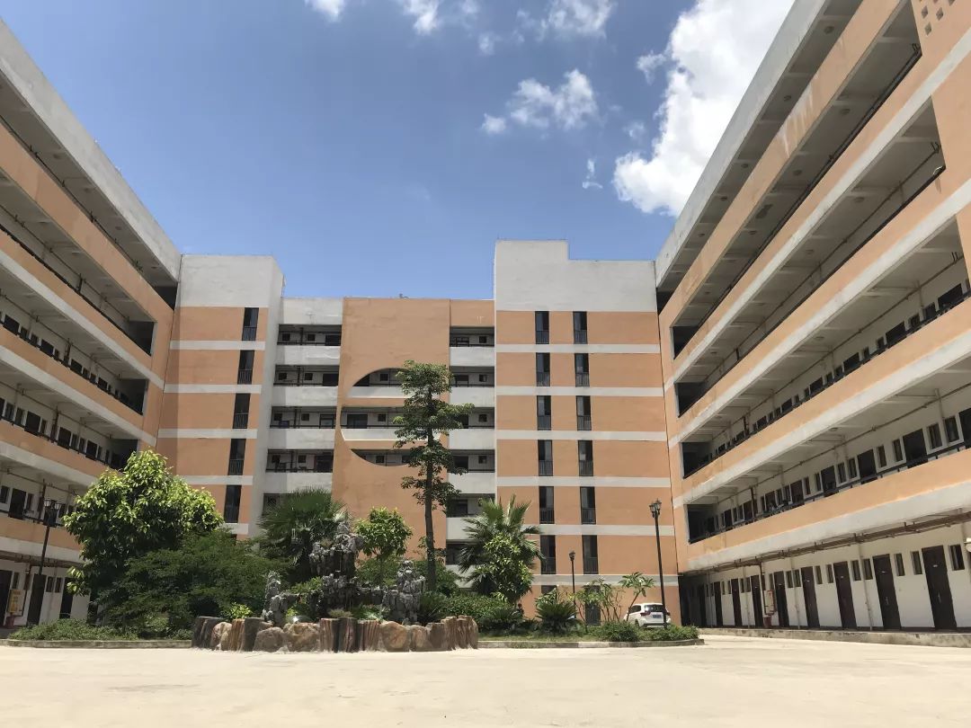 南宁市第一职业学校教师招聘,南宁市兴宁区教师招聘报名流程