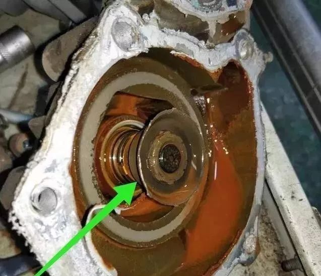 发动机高温修后经常坏,江淮发动机故障维修检查