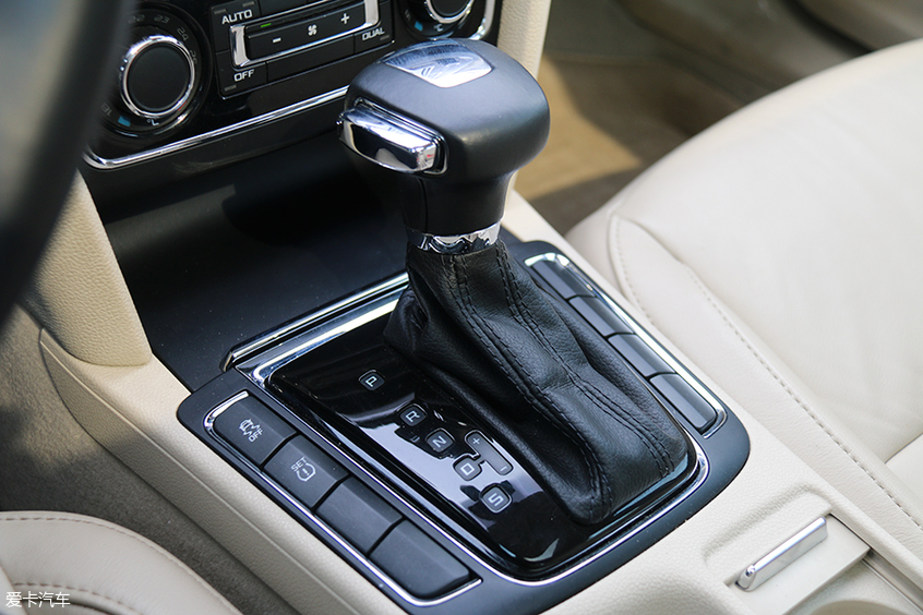 6万左右的新车劳斯莱斯,最值得入手的二手车劳斯莱斯