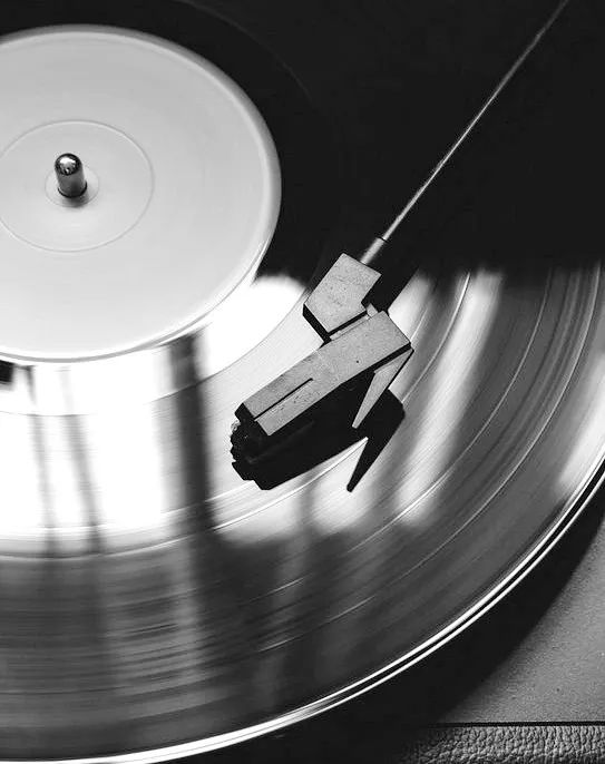 50首老歌精选每首都是当年的记忆,20首经典怀旧老歌连唱