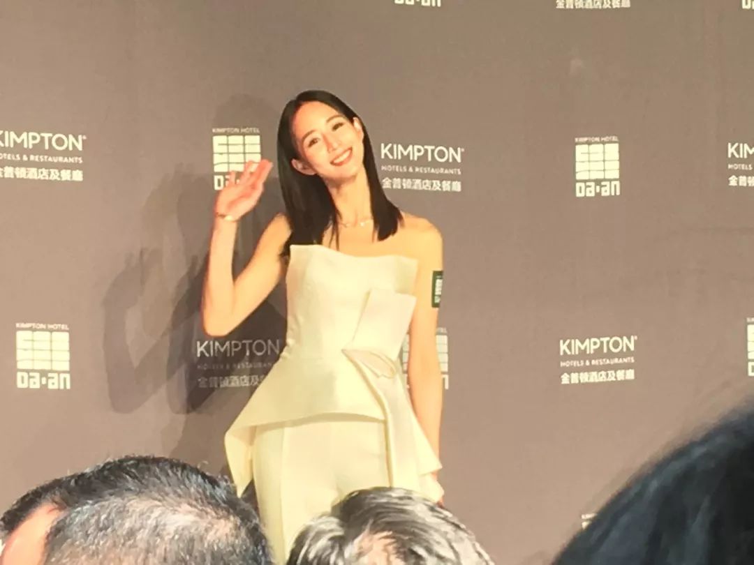 台北开了亚洲首家金普顿，我跟女神张钧甯擦肩而过