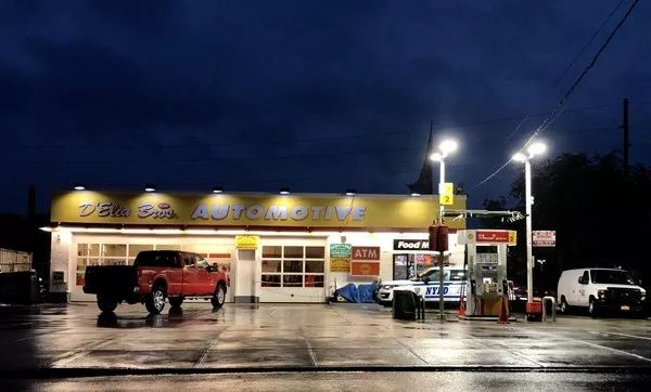 上夜班不可思议的故事,每日励志小故事晚上