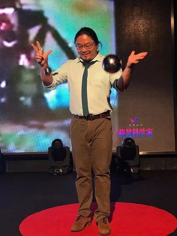 人类首张黑洞照片是怎么拍的,首张黑洞照片公布全程回顾