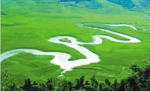 头条丨在这里，你不用穿越人山人海，也能跨过山和大海——广西9条精品旅游线路重磅推荐