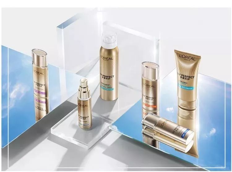 TF也出变色唇膏！这淘宝9.9质感是怎么回事？