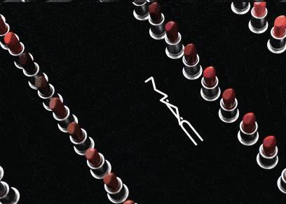 涂口红的女人是不是靠不住,涂口红女生太妖艳了