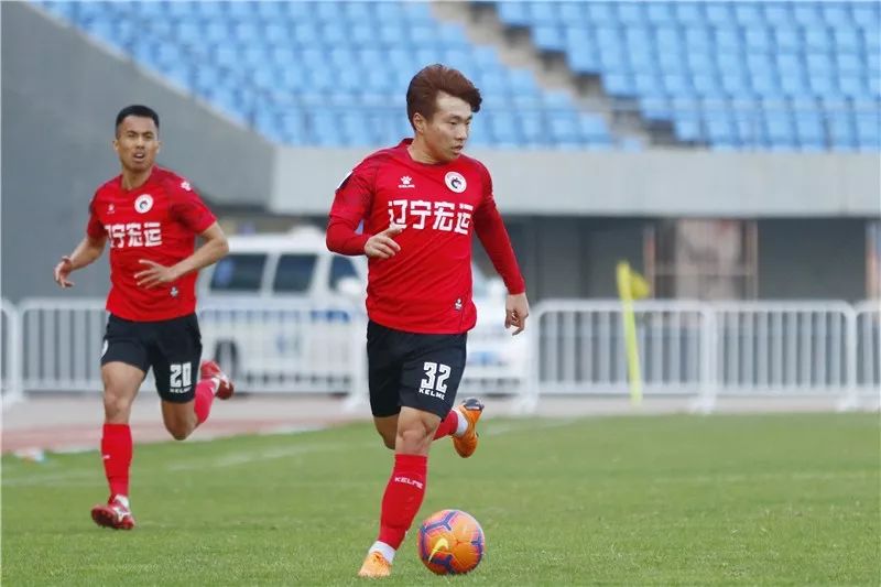 辽宁沈阳宏运vs大连一方,保定容大足协杯首发