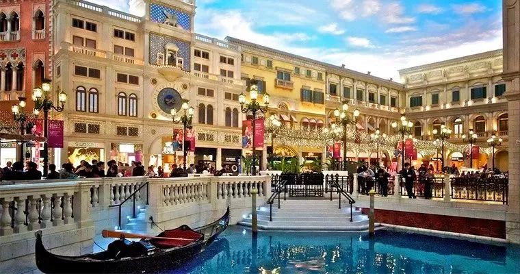 速抢！铺位有限！港澳专列全新升级，空调车体+一线四游！