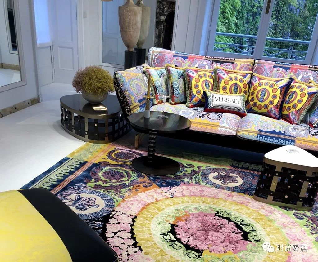 GucciDécor、VersaceHome、MiuMiu、FENDICASA……米兰设计周美不胜收