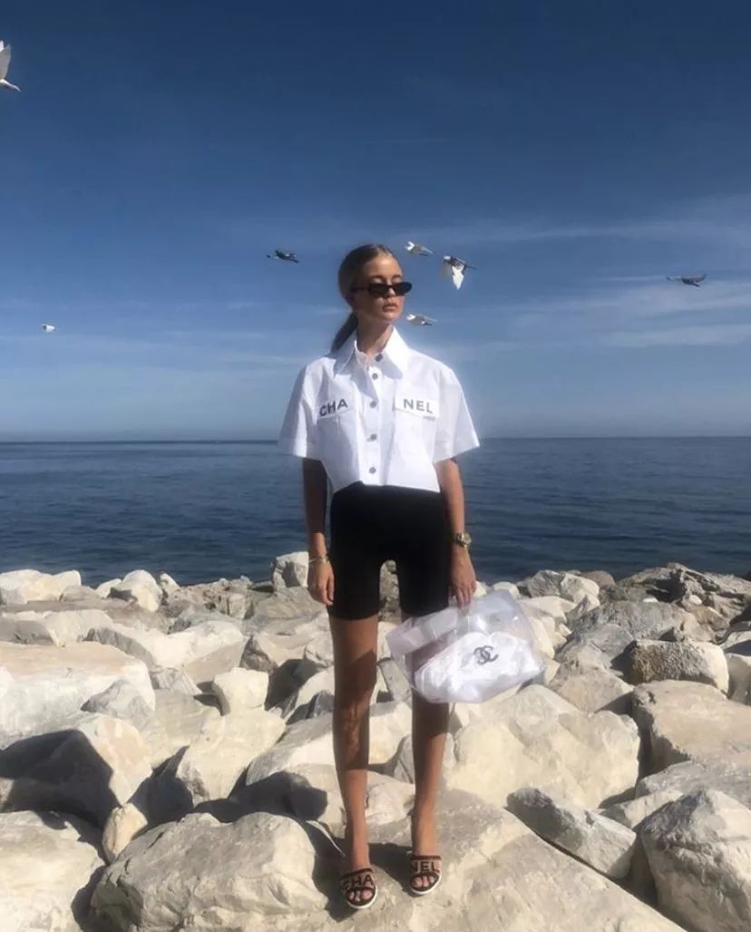 你以为卡戴珊才能驾驭的五分裤，泫雅告诉你：买它！