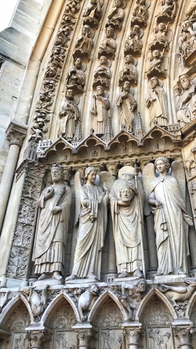 巴黎圣母院世界级的文化瑰宝,东方巴黎圣母院圣心大教堂