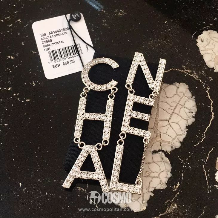 时髦办|Lisa这磨人的小甜豆，居然敢给我种草爱马仕了？？？