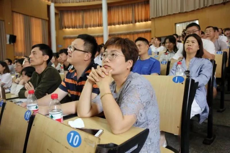 新丝路学校义乌,义乌新丝路学校开学典礼