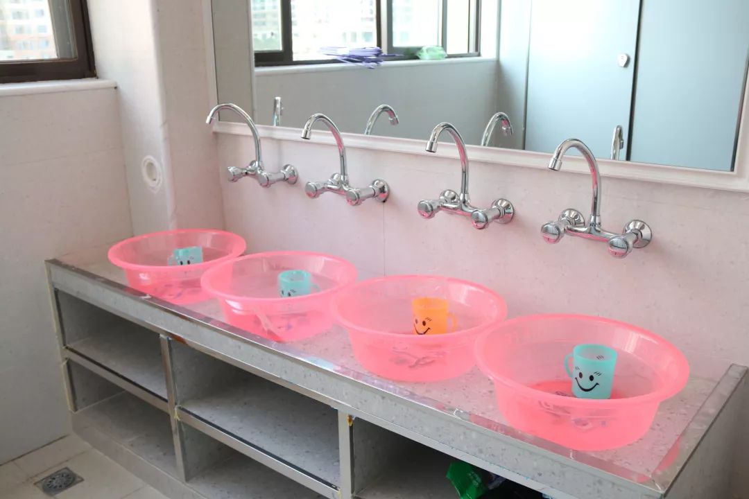 与清华北大可以媲美的大学,与北大建立合作的国外大学