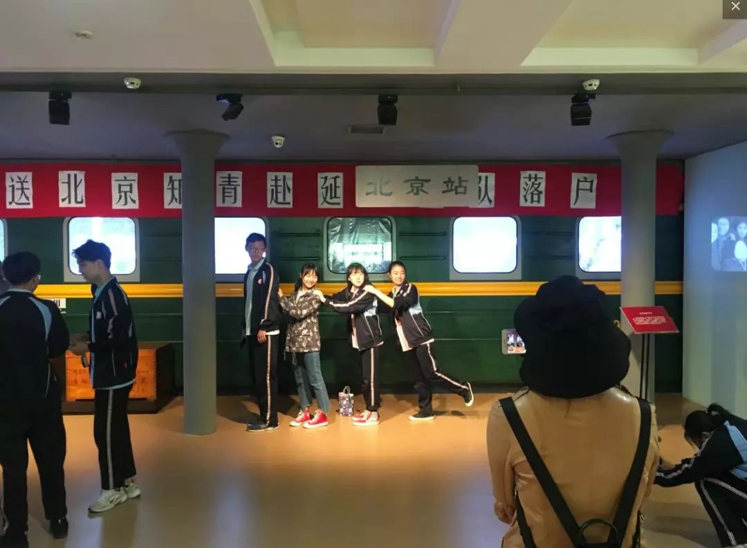 闄曡タ瀛︿範杩藉绾㈣壊瓒宠抗绯诲垪娲诲姩,鎺㈢储姹傜煡涔嬫梾瀵昏绾㈣壊瓒宠抗