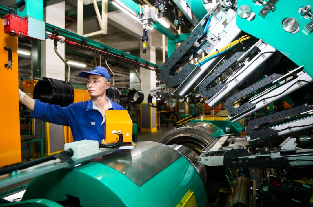 腾森半热熔轮胎多少钱一条,腾森橡胶轮胎地址