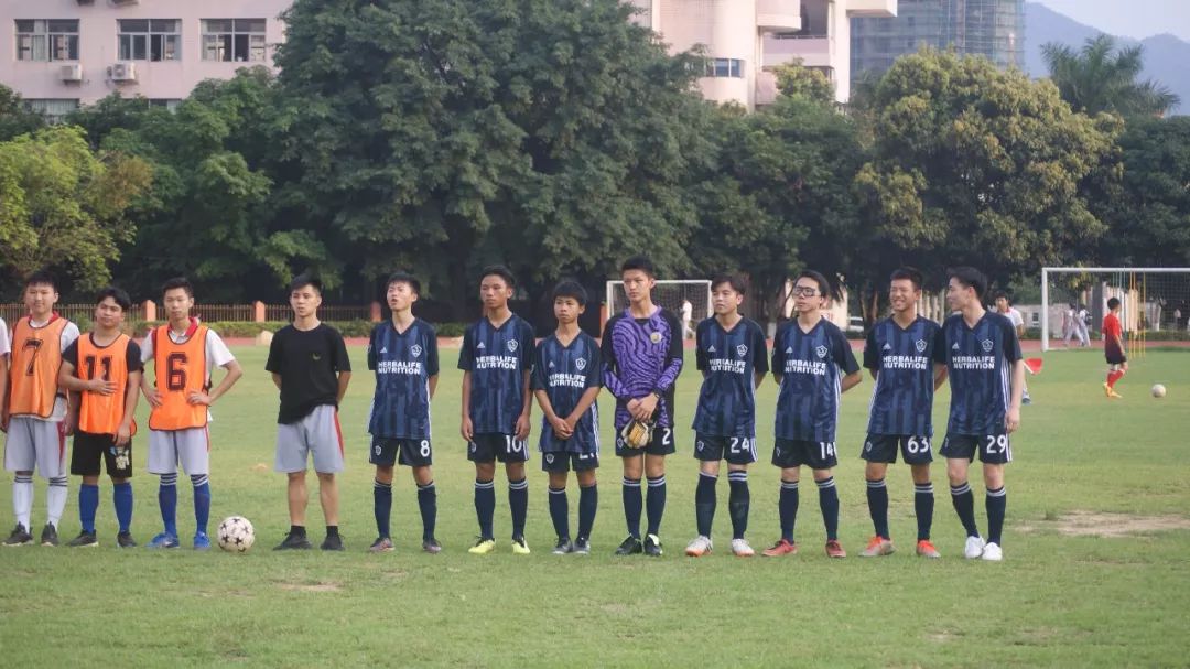 【活力邓中】夕阳西下，绿茵球场赛青春——记高一（6）班足球赛