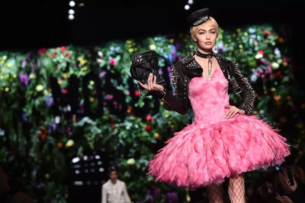 HugoBoss第一季度利润大跌31%；Instagram推出博主电商功能；Gucci美妆业务有望突破10亿美元