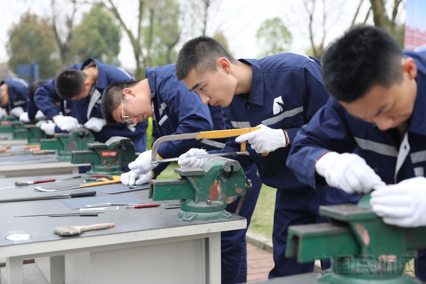 成都天府航空职业学院技能大赛,西南航空职业学院职业技能