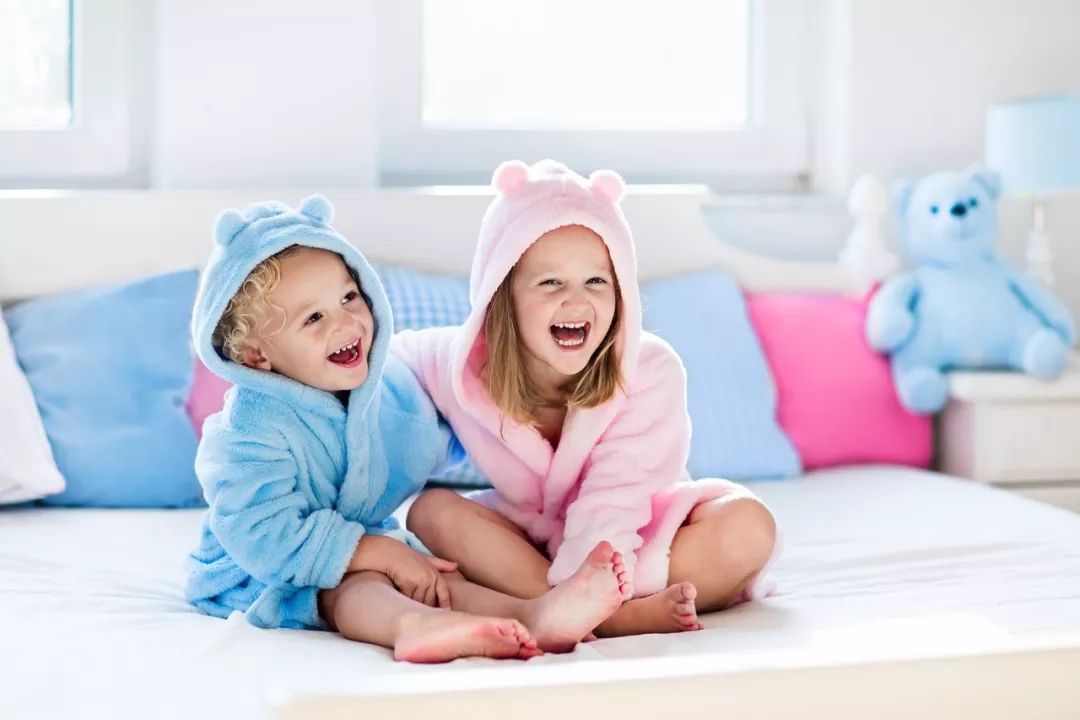 孩子这4个部位，再脏也不能洗得太干净！妈妈请牢记