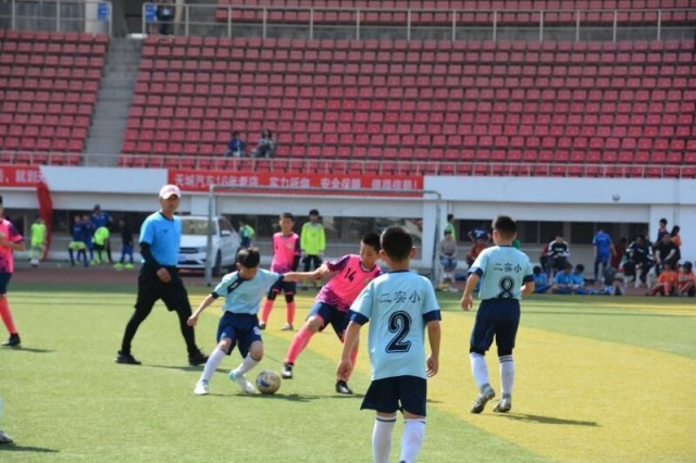 足球比赛15支队伍分组,足球比赛15支队伍分四组