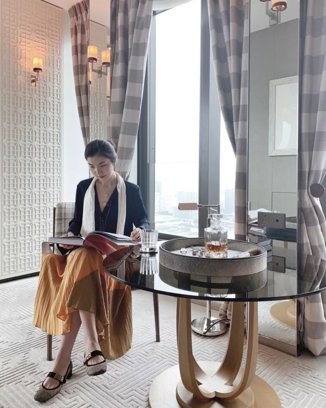 香港瑰丽酒店住三付二,香港20000一晚的酒店