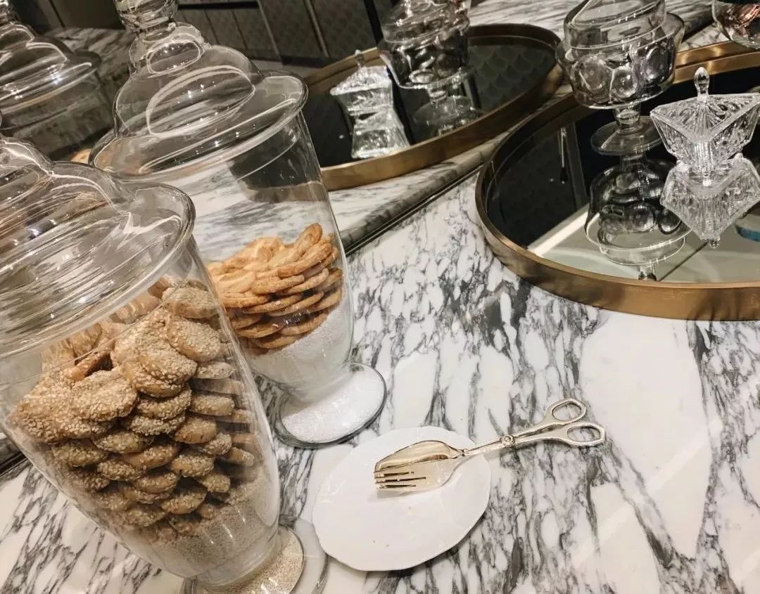 香港瑰丽酒店住三付二,香港20000一晚的酒店