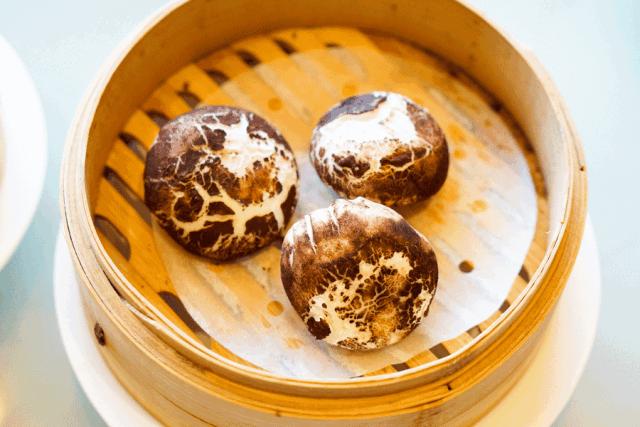 曾任职米其林一星！20年经验大厨匠心打造！JW万豪酒店74道港式料理畅吃宴！