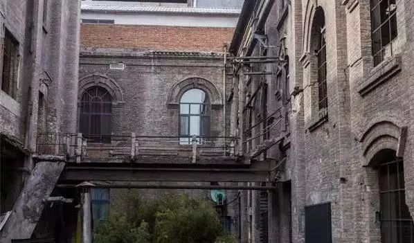 启新1889:一段老而不衰的时光!旧物的工业风时尚正流行~