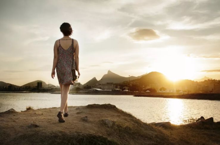 高情商女人饭桌敬酒说话技巧,听书高情商女人30种说话技巧