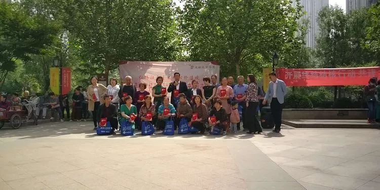 创卫|裕强街道众美绿都社区开展“创国家卫生城市建幸福美丽家园”暨“好婆婆”“好儿媳”“明星志愿者”评选活动